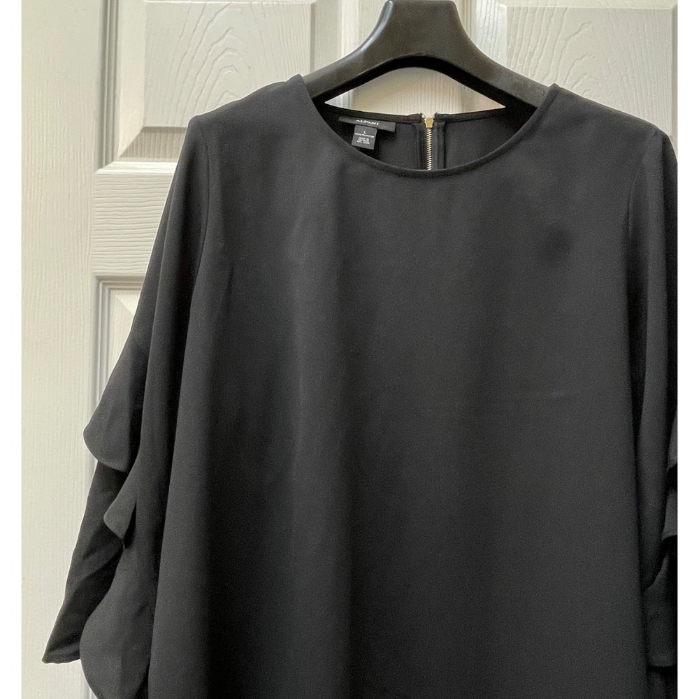Alfani Women's Large Black Long Ruffle Sleeves Zip Close Blouse